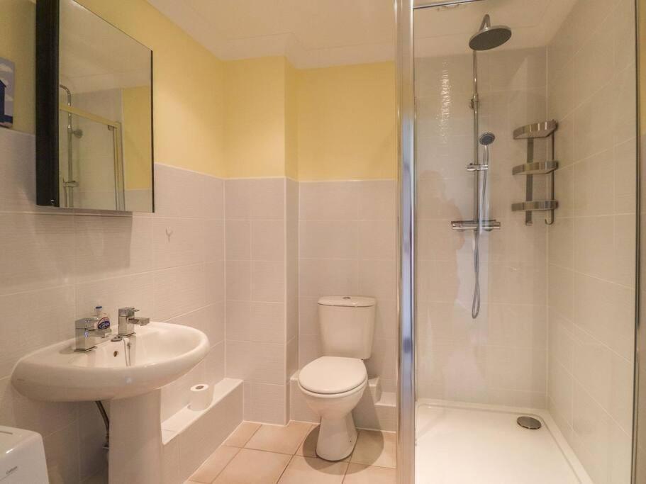 Stunning Seaviews - Beach House - Jacuzzi Bath Tub Littlestone-on-Sea 外观 照片