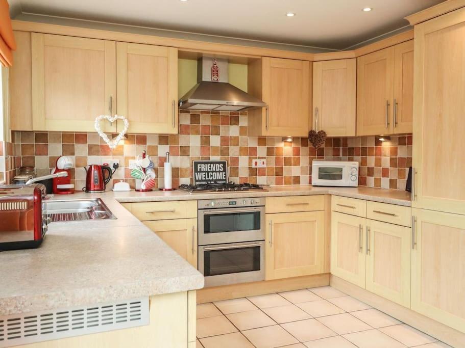 Stunning Seaviews - Beach House - Jacuzzi Bath Tub Littlestone-on-Sea 外观 照片