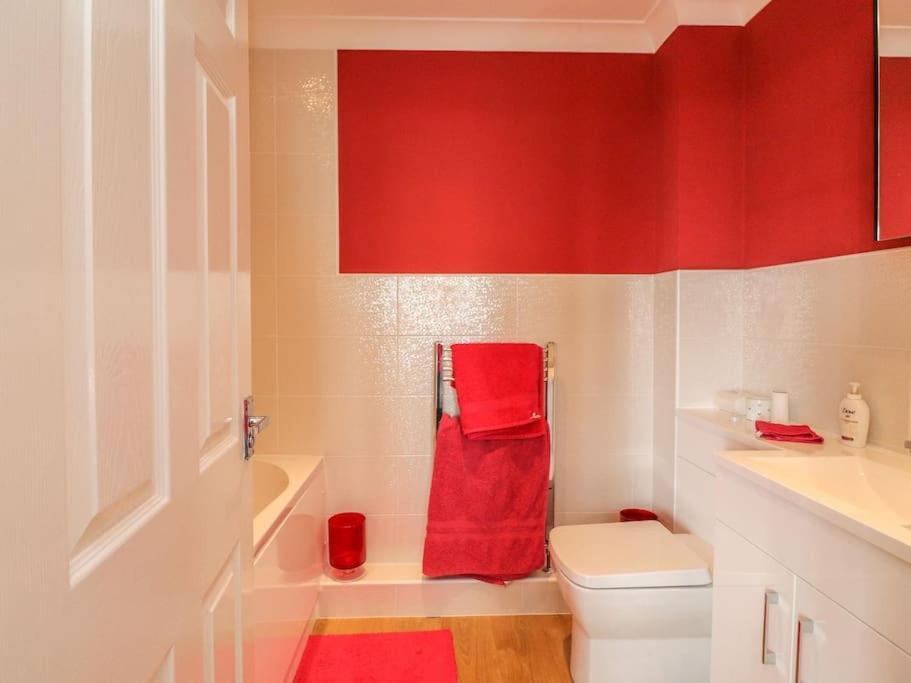 Stunning Seaviews - Beach House - Jacuzzi Bath Tub Littlestone-on-Sea 外观 照片